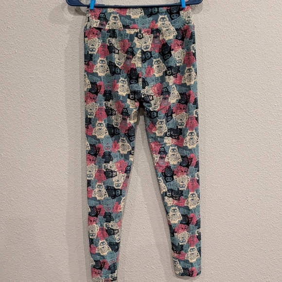 LulaRoe | OS Leggings | Owls Sage Cream Navy Rose - Picture 3 of 3